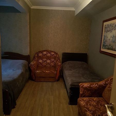 Emi House Hotel Bordzjomi Buitenkant foto