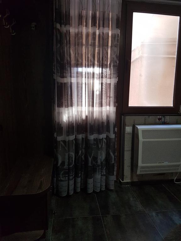 Emi House Hotel Bordzjomi Buitenkant foto