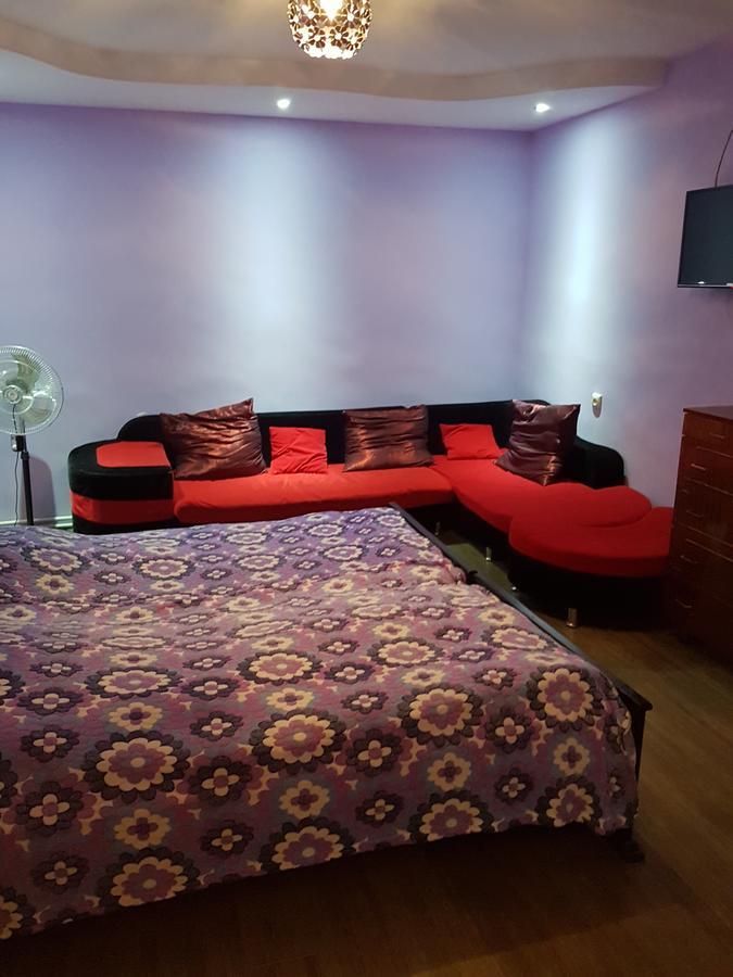 Emi House Hotel Bordzjomi Buitenkant foto